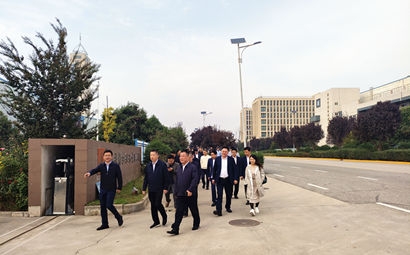團(tuán)市委、市貿(mào)促會、市青企協(xié)一行到工投集團(tuán)涇河產(chǎn)業(yè)園考察交流