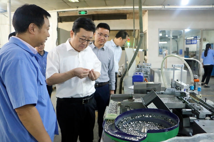 集團安全生產(chǎn)百日行動督導組到西無二集團、汽車工業(yè)公司督導檢查